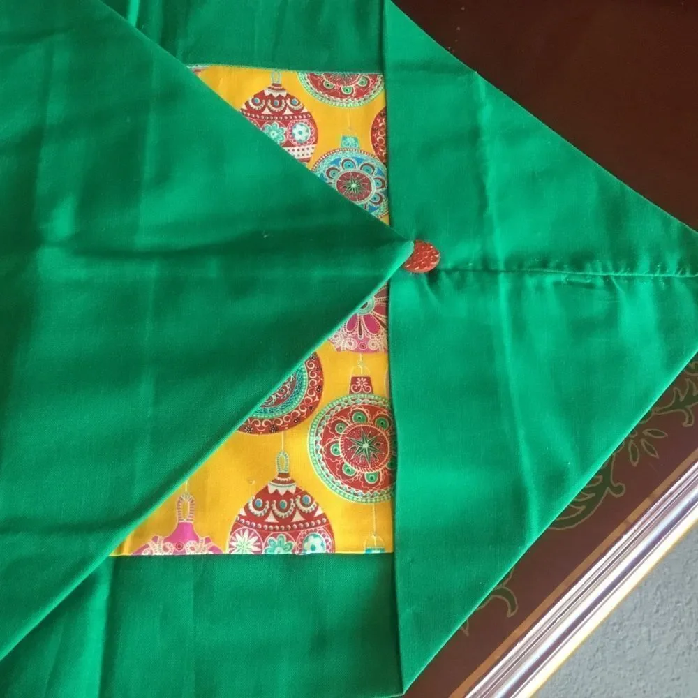 Handmade Holiday Runner NWOT